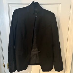 Woman’s JCrew regent blazer in Black.  Size 4T